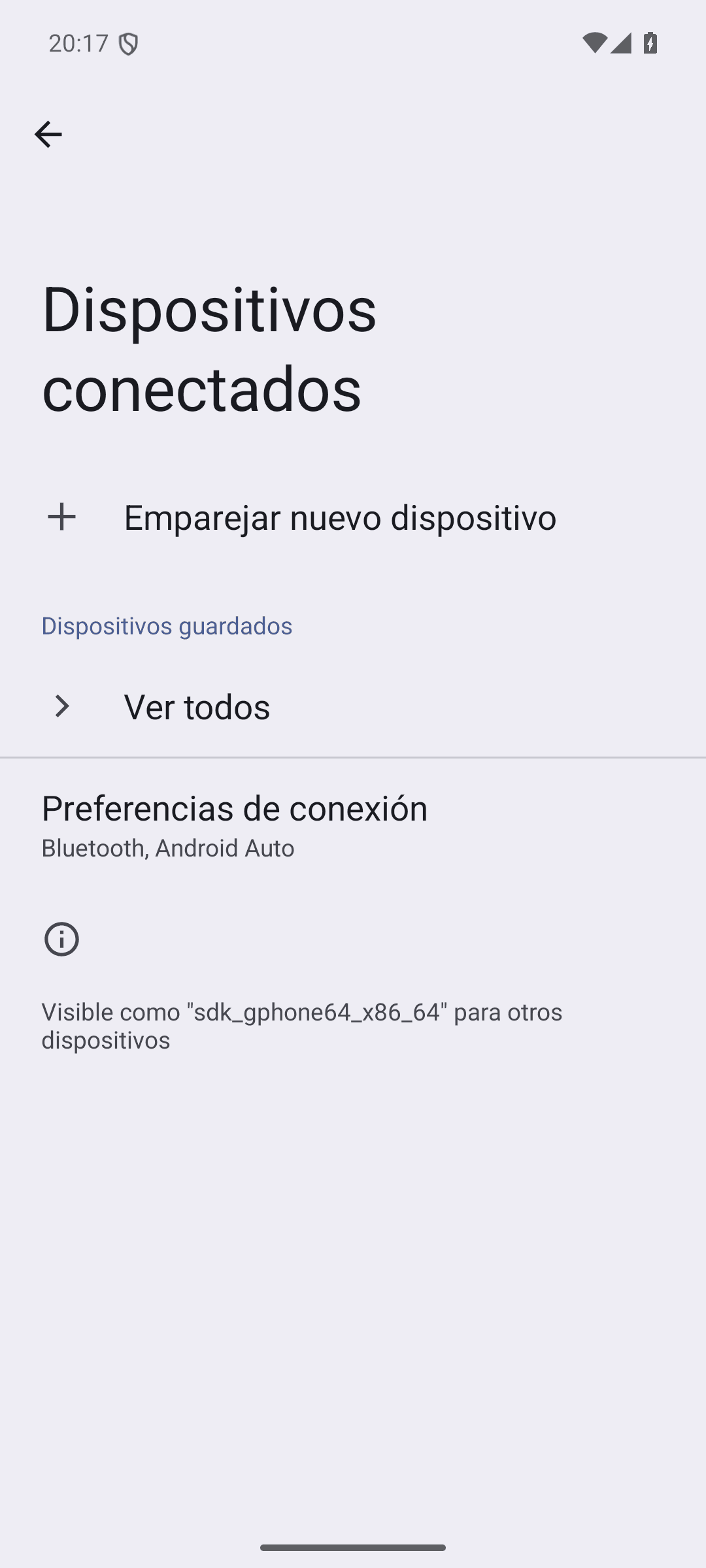 Pantalla «Dispositivos conectados» de Ajustes con la opción «Preferencias de conexión» y el resumen «Bluetooth, Android Auto»